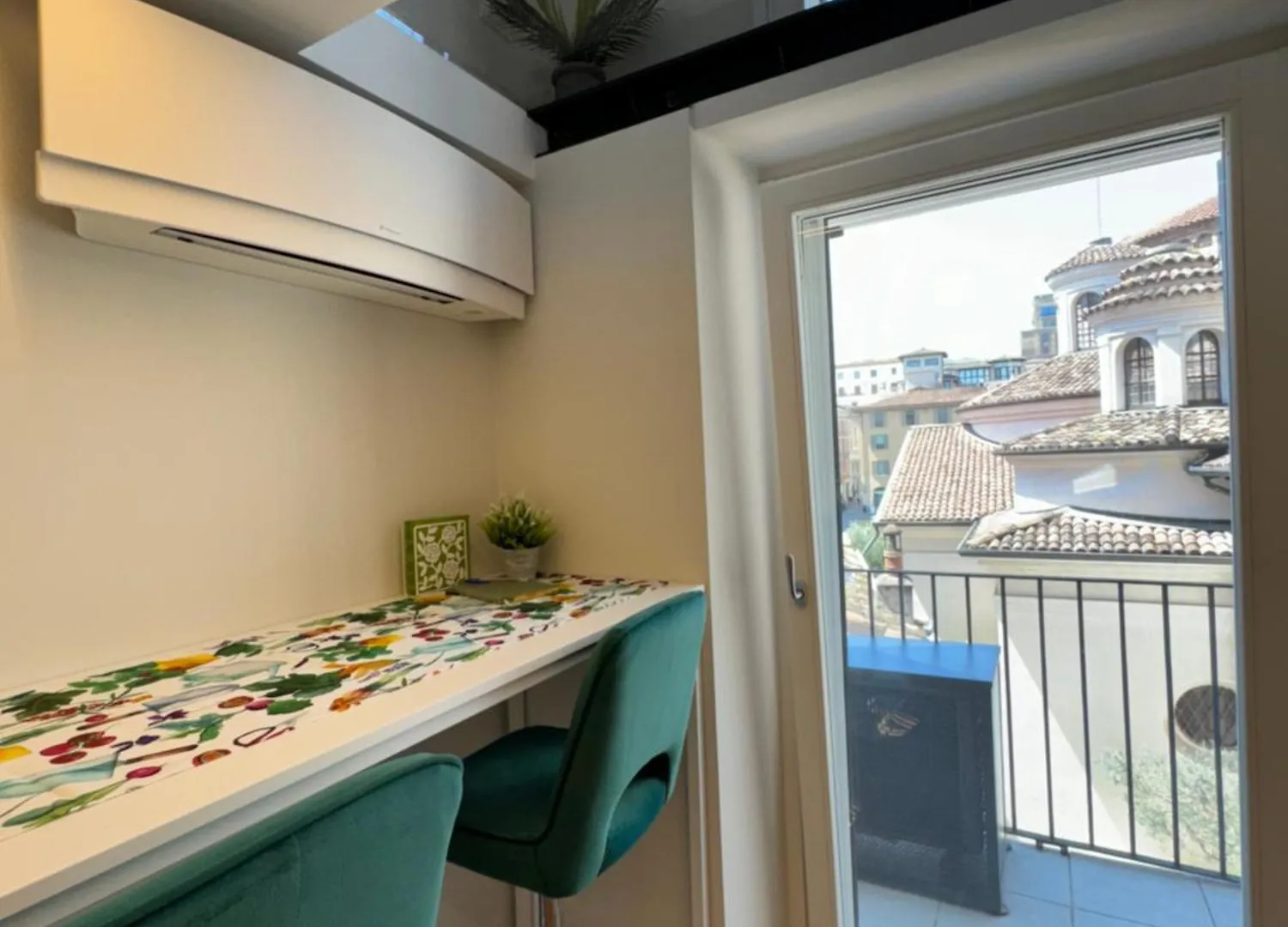 Casa Di Laura Daire Brescia 0*,